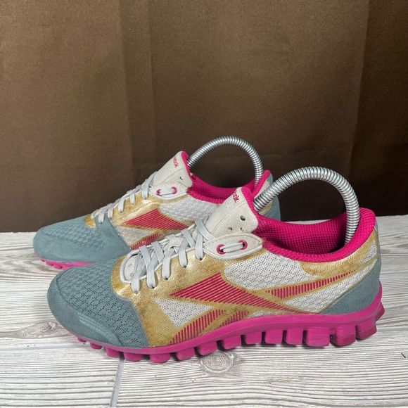 Reebok Real Flex Womens Pink Multi Running Shoe Athletic Sneaker Size 6.5 - Picture 3 of 8